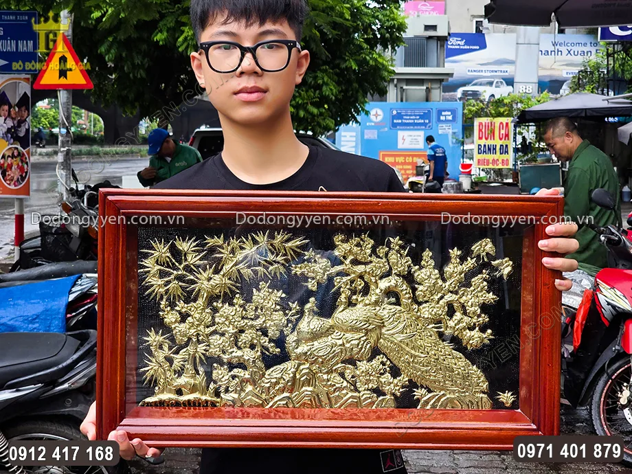 Tranh c&oacute; k&iacute;ch thước nhỏ nhắn, th&iacute;ch hợp treo trang tr&iacute; trong mọi kh&ocirc;ng gian sống